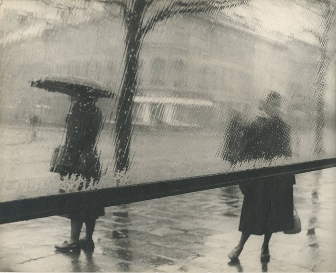 Deštivý den (Rainy Day), 1951